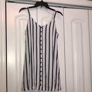 Summer dress adjustable straps. Super cute!